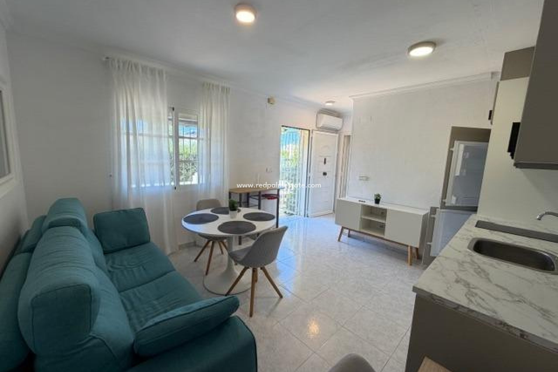 Videresalg - Bungalow -
Torrevieja - La Siesta - El Salado - Torreta