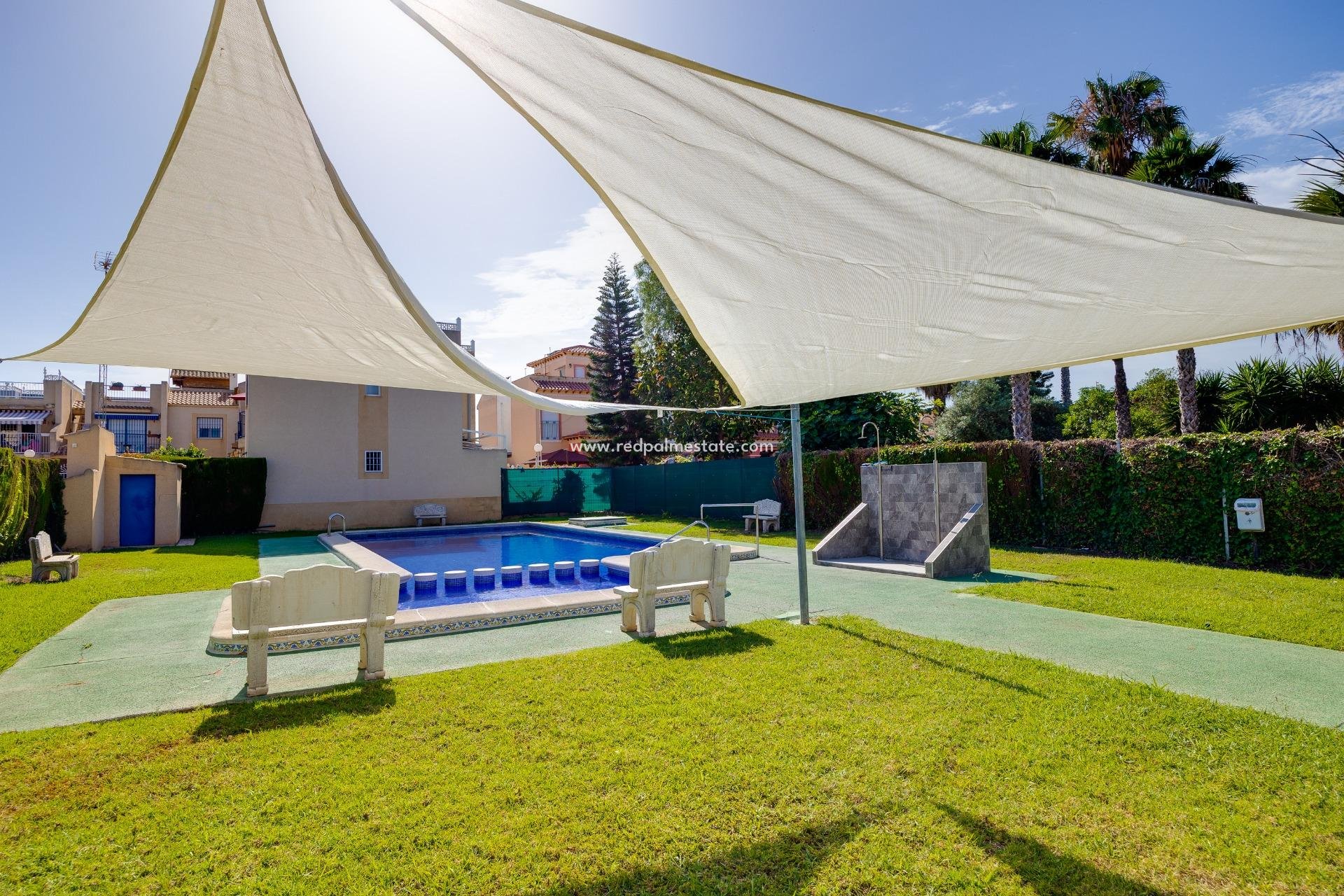 Videresalg - Bungalow -
Torrevieja - La Siesta - El Salado - Torreta