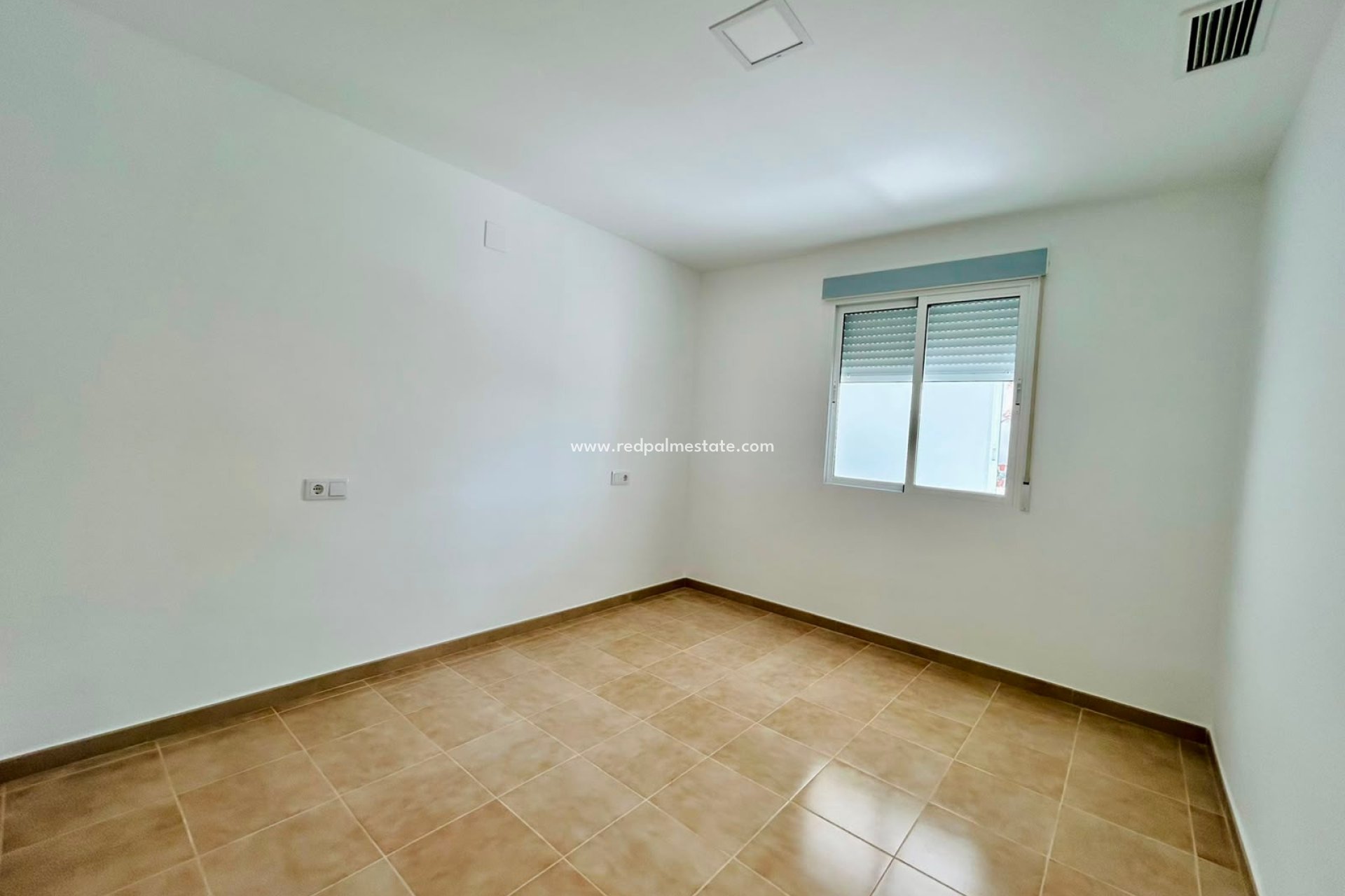Videresalg - Bungalow -
Torrevieja - La Siesta - El Salado - Torreta