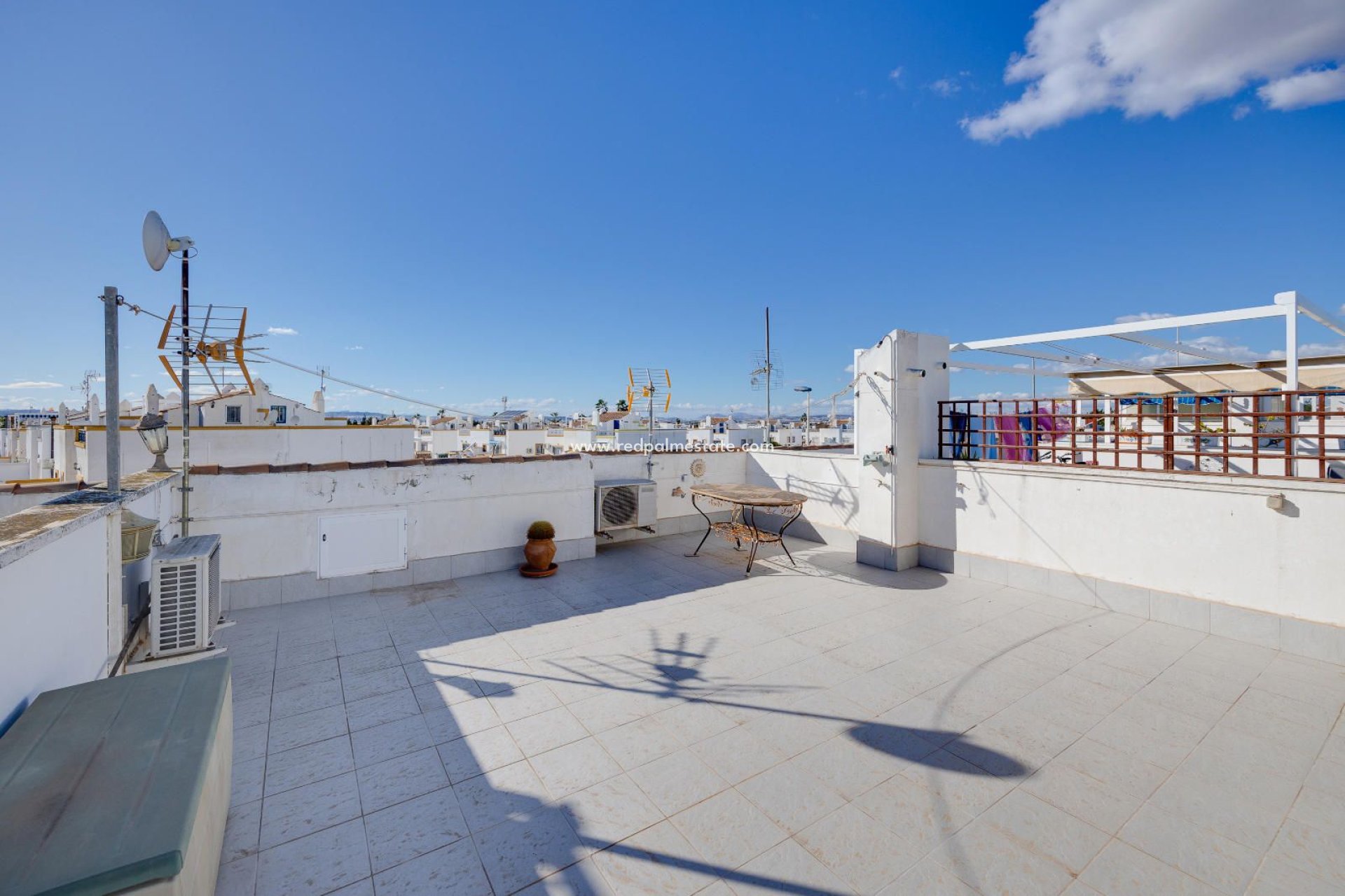 Videresalg - Bungalow -
Torrevieja - La Siesta - El Salado -  Torreta