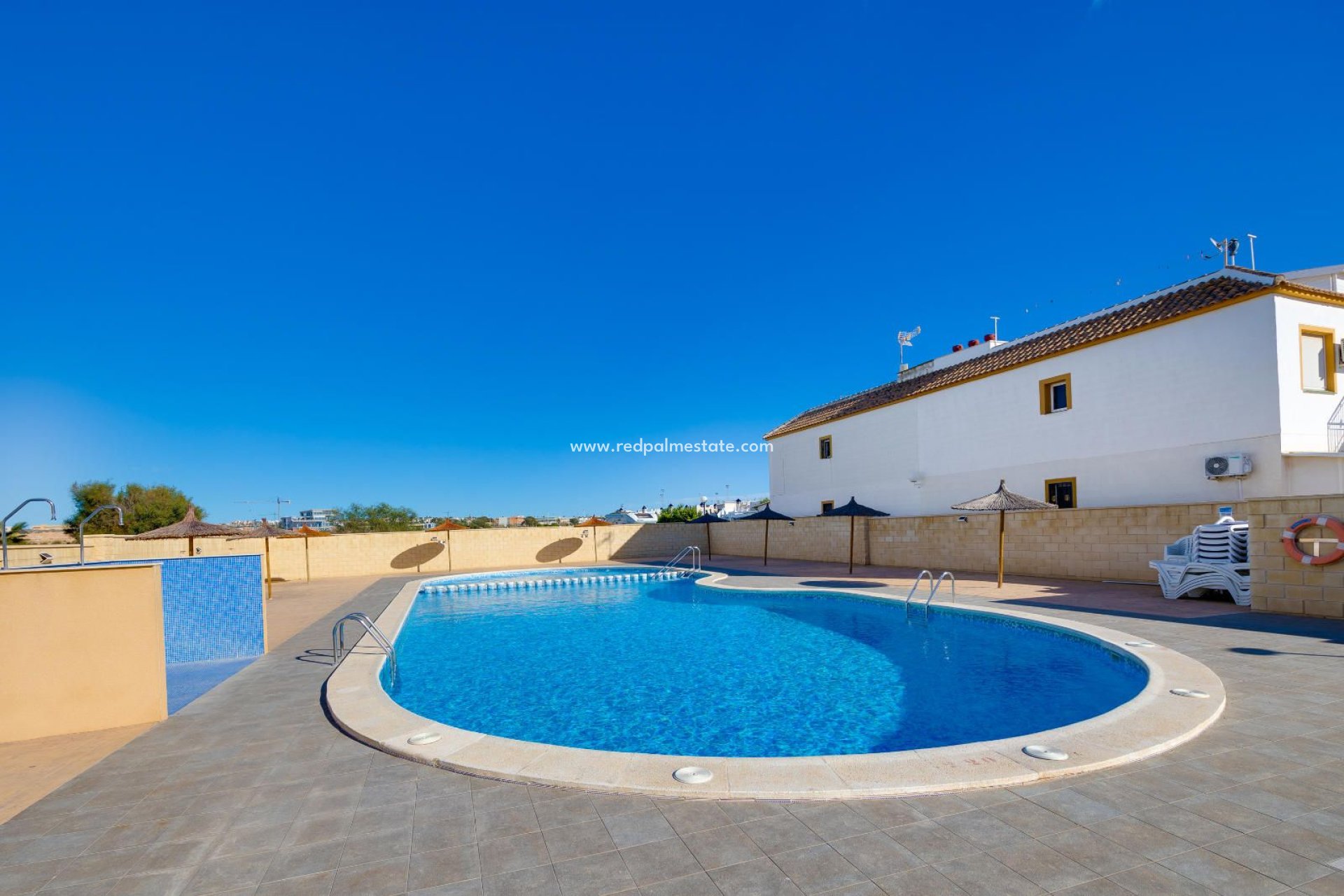 Videresalg - Bungalow -
Torrevieja - La Siesta - El Salado -  Torreta