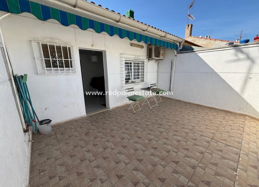 Videresalg - Bungalow -
Torrevieja - La Siesta - El Salado -  Torreta