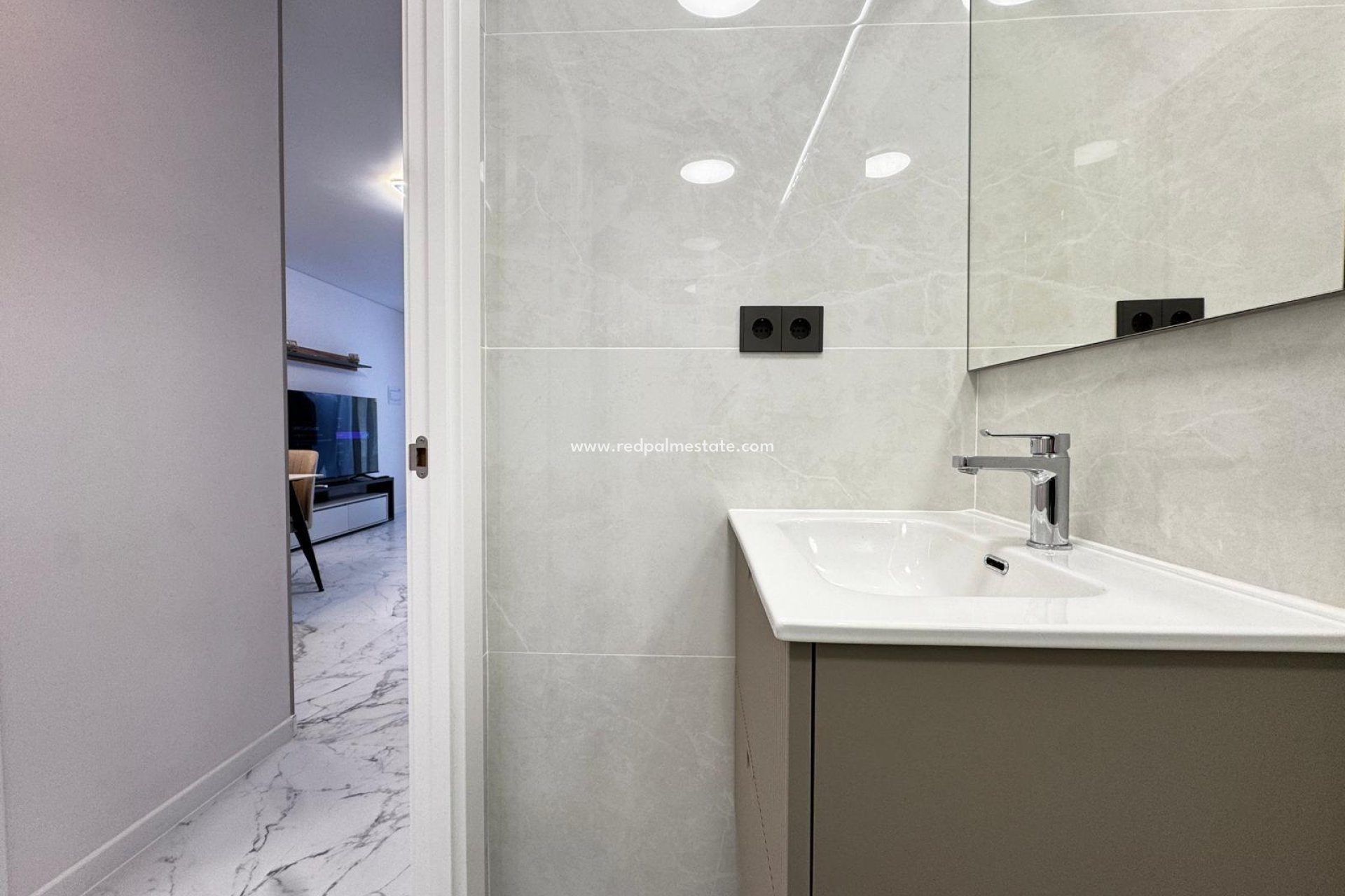 Videresalg - Bungalow -
Torrevieja - La Siesta - El Salado -  Torreta