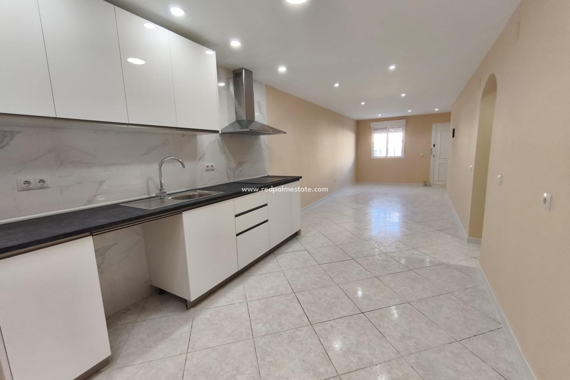 Videresalg - Bungalow -
Torrevieja - La Siesta - El Salado - Torreta