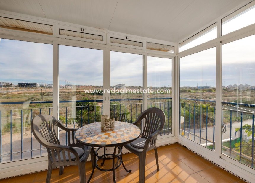 Videresalg - Bungalow -
Torrevieja - La Siesta - El Salado - Torreta