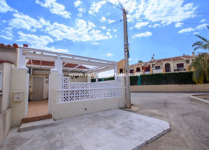Videresalg - Bungalow -
Torrevieja - La Siesta - El Salado - Torreta