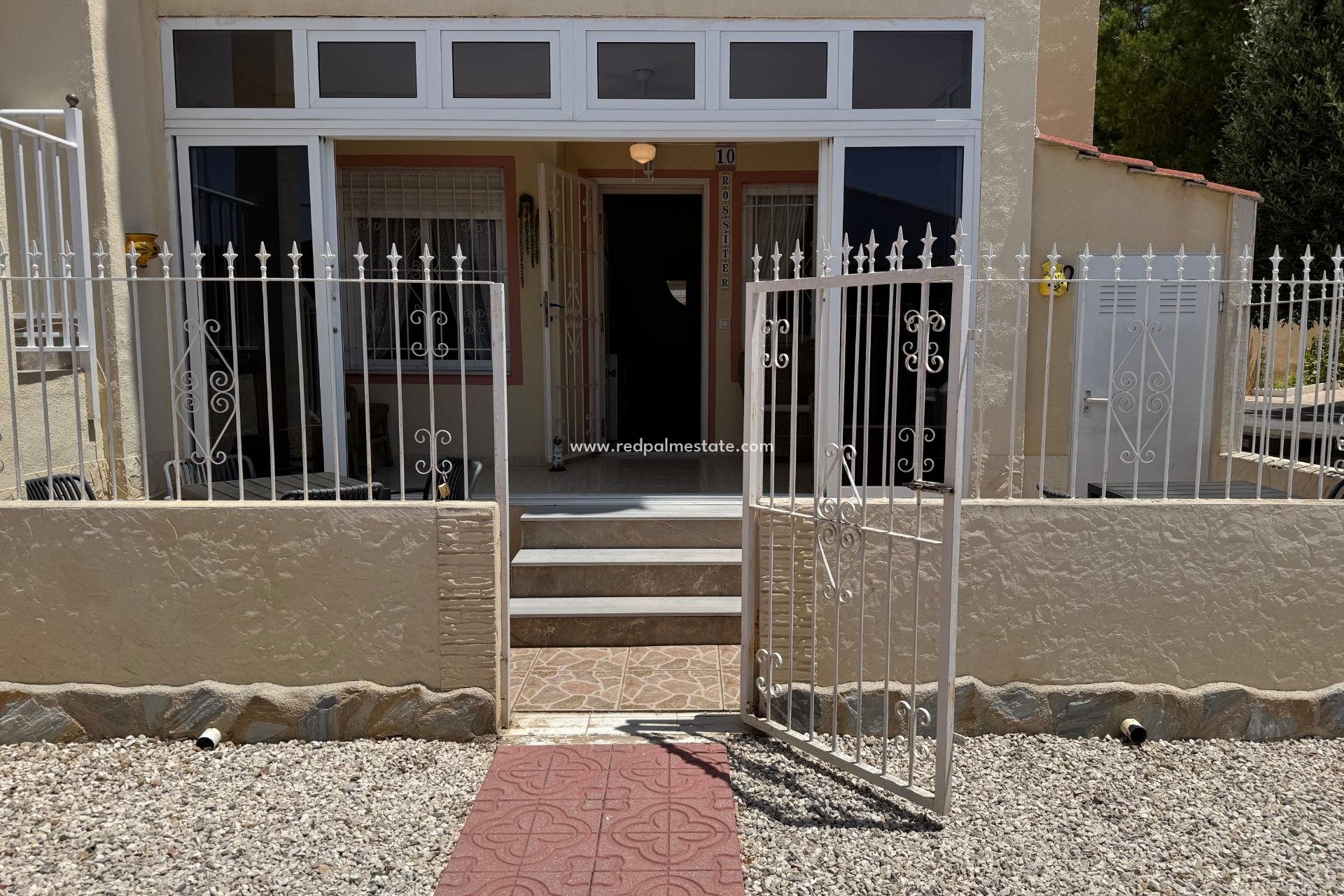 Videresalg - Bungalow -
Torrevieja - La Siesta - El Salado - Torreta