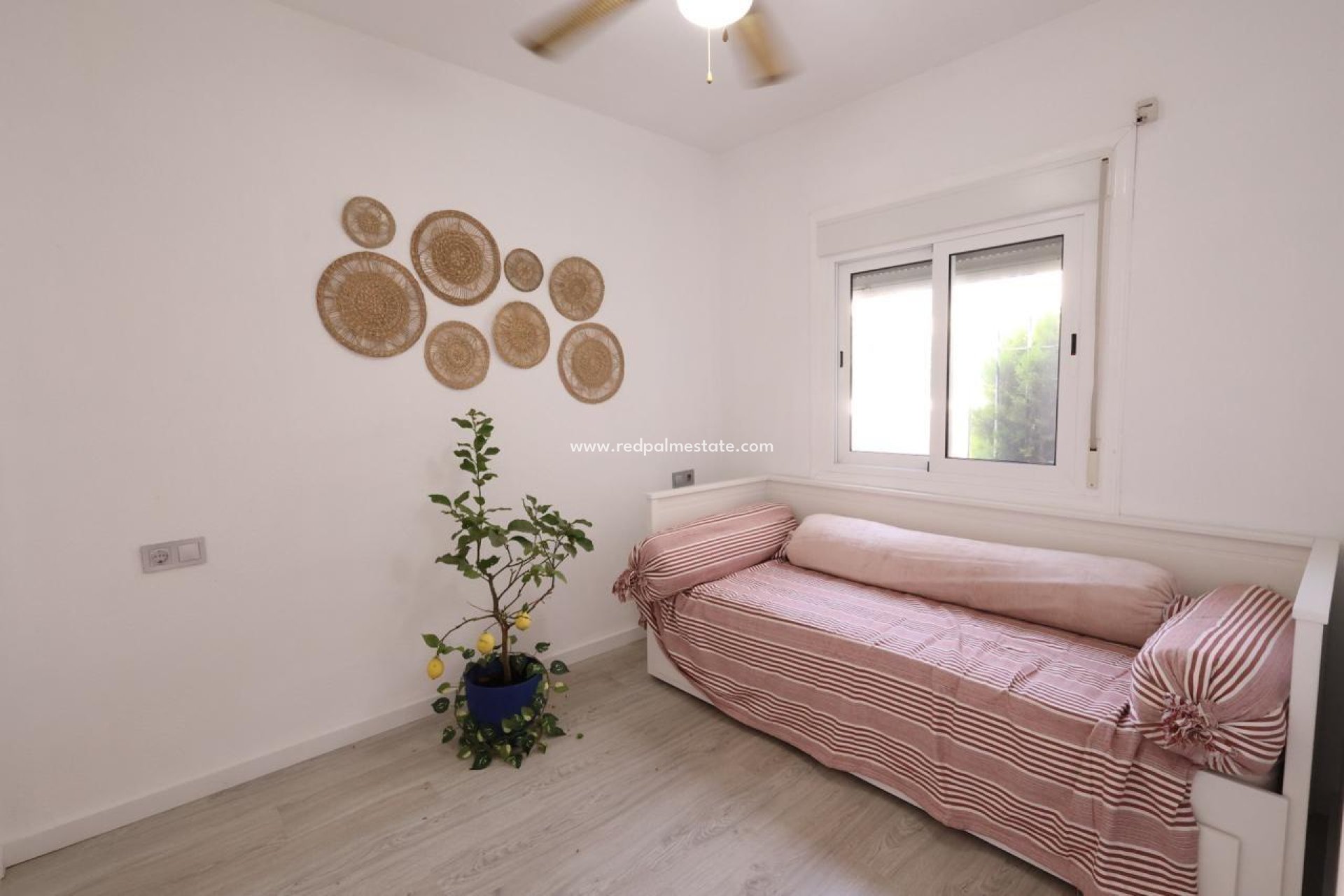 Videresalg - Bungalow -
Torrevieja - Los balcones