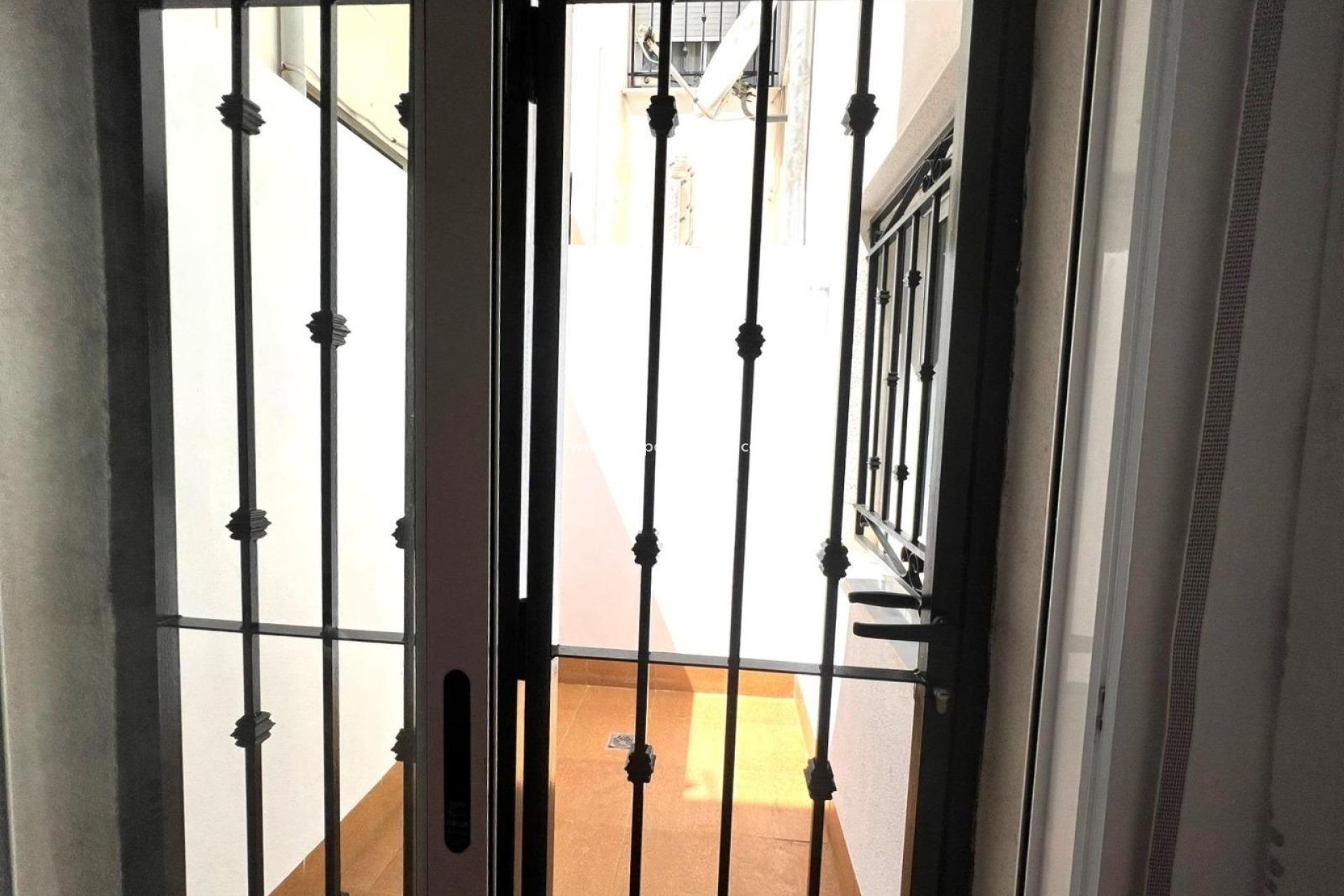 Videresalg - Bungalow -
Torrevieja - Los balcones