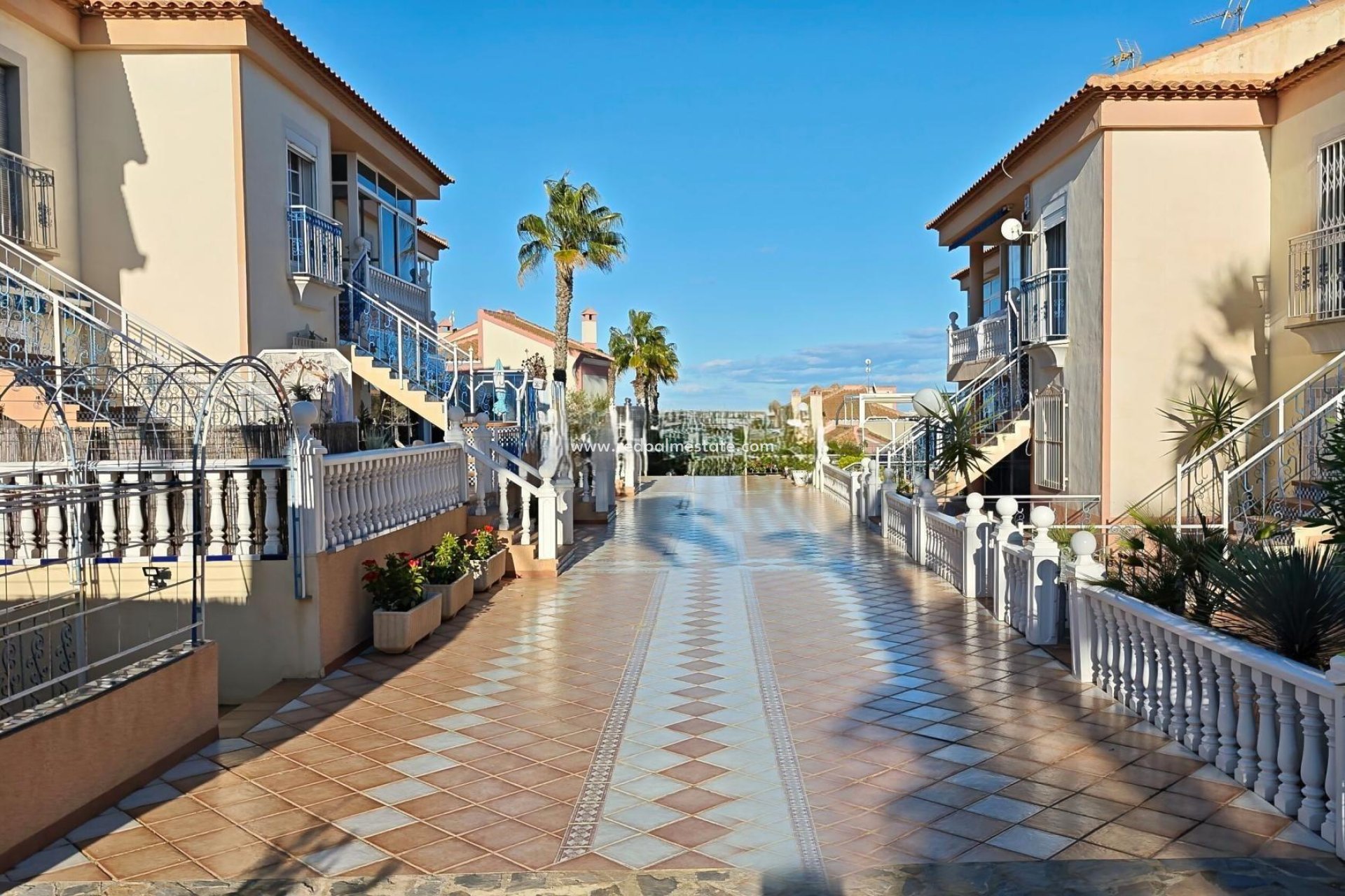 Videresalg - Bungalow -
Torrevieja - Los balcones