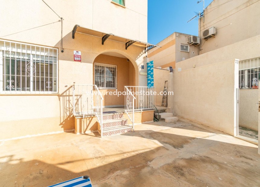 Videresalg - Bungalow -
Torrevieja - Los balcones