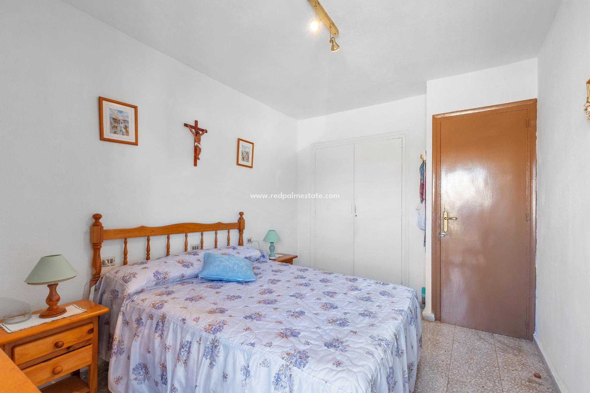 Videresalg - Bungalow -
Torrevieja - Los Europeos
