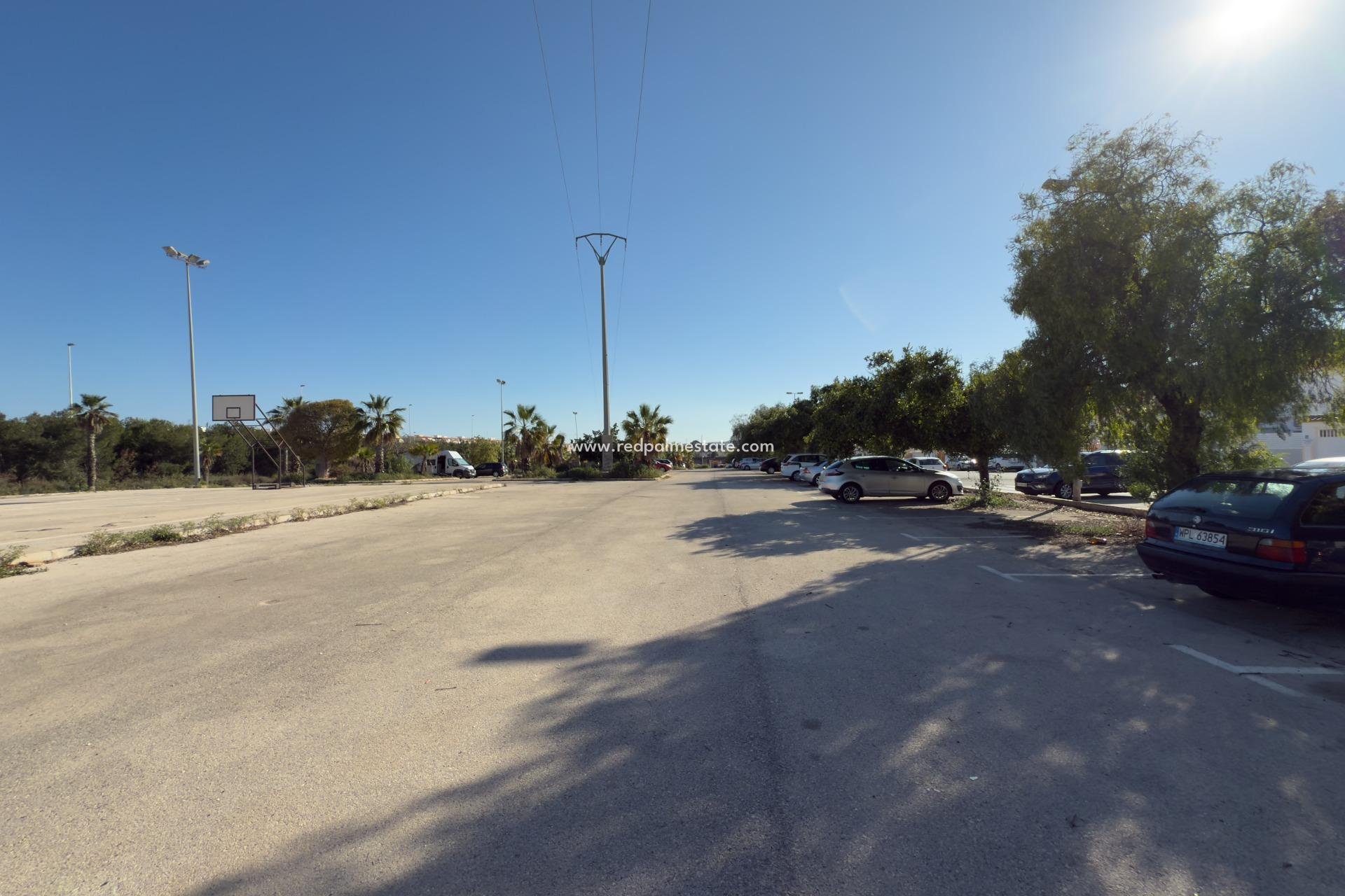 Videresalg - Bungalow -
Torrevieja - PARQUE DE LAS NACIONES