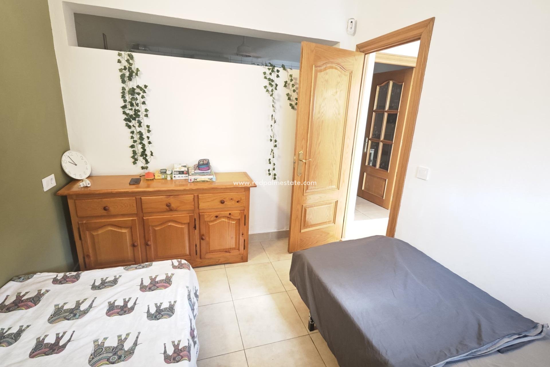 Videresalg - Bungalow -
Torrevieja - Playa del Cura