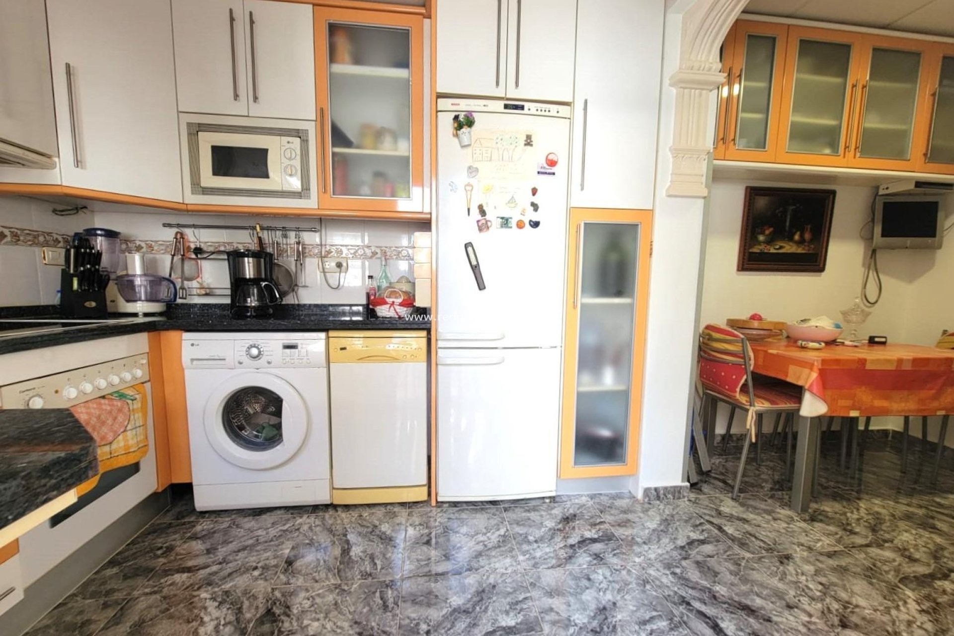 Videresalg - Bungalow -
Torrevieja - Rosaleda-los frutales