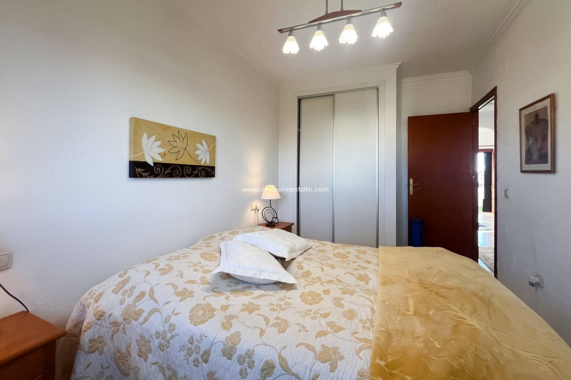 Videresalg - Bungalow -
Torrevieja - Rosaleda-los frutales