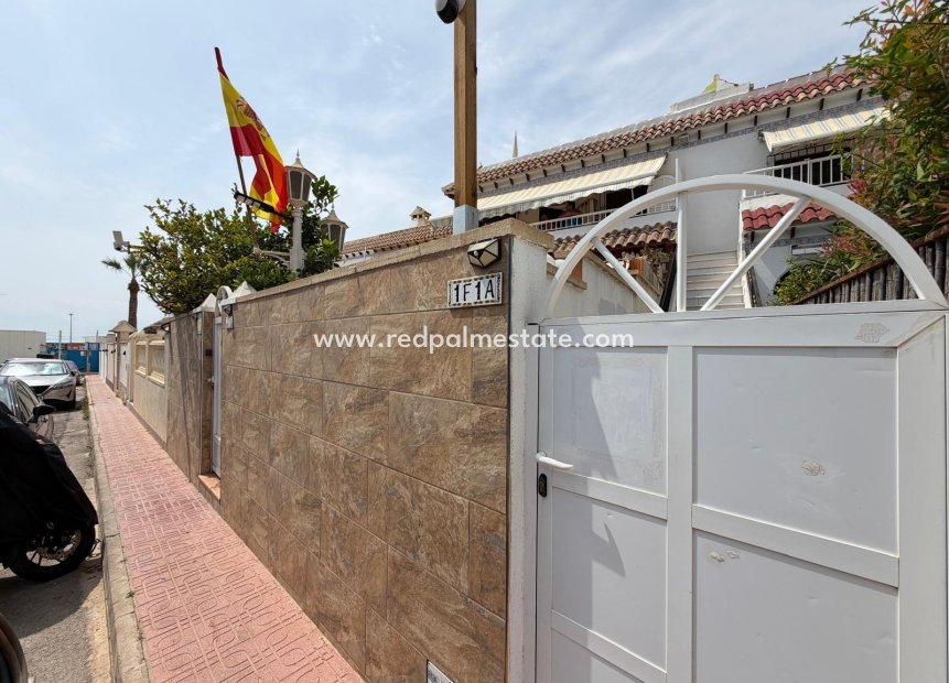 Videresalg - Bungalow -
Torrevieja - Torreblanca