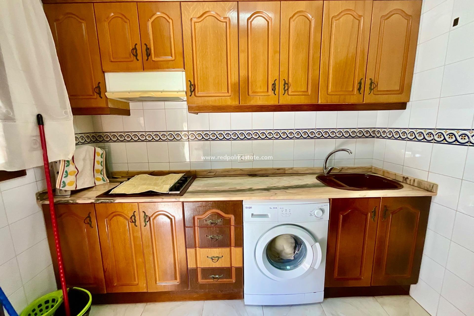 Videresalg - Bungalow -
Torrevieja - Torreblanca