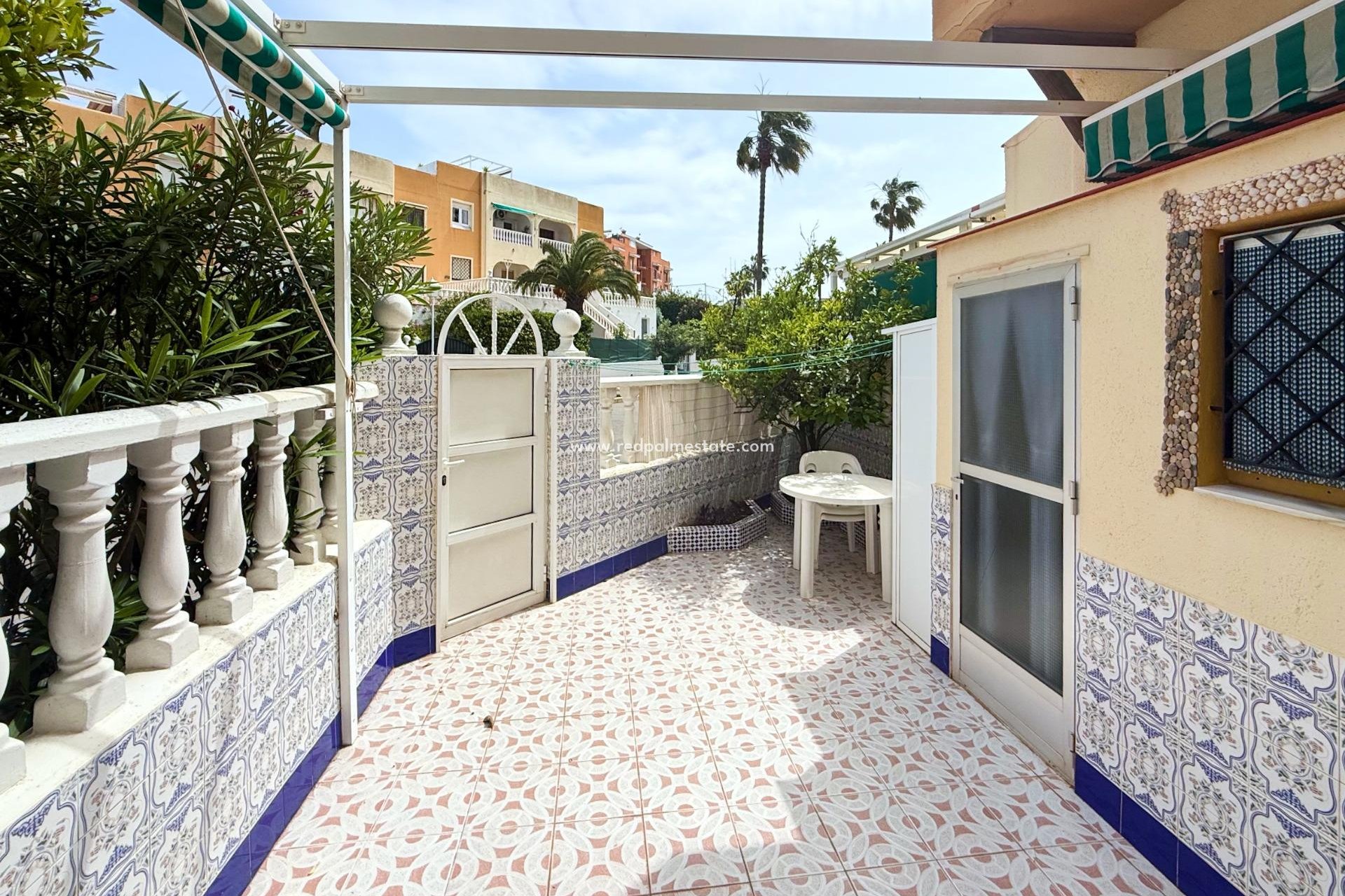 Videresalg - Bungalow -
Torrevieja - Torreblanca