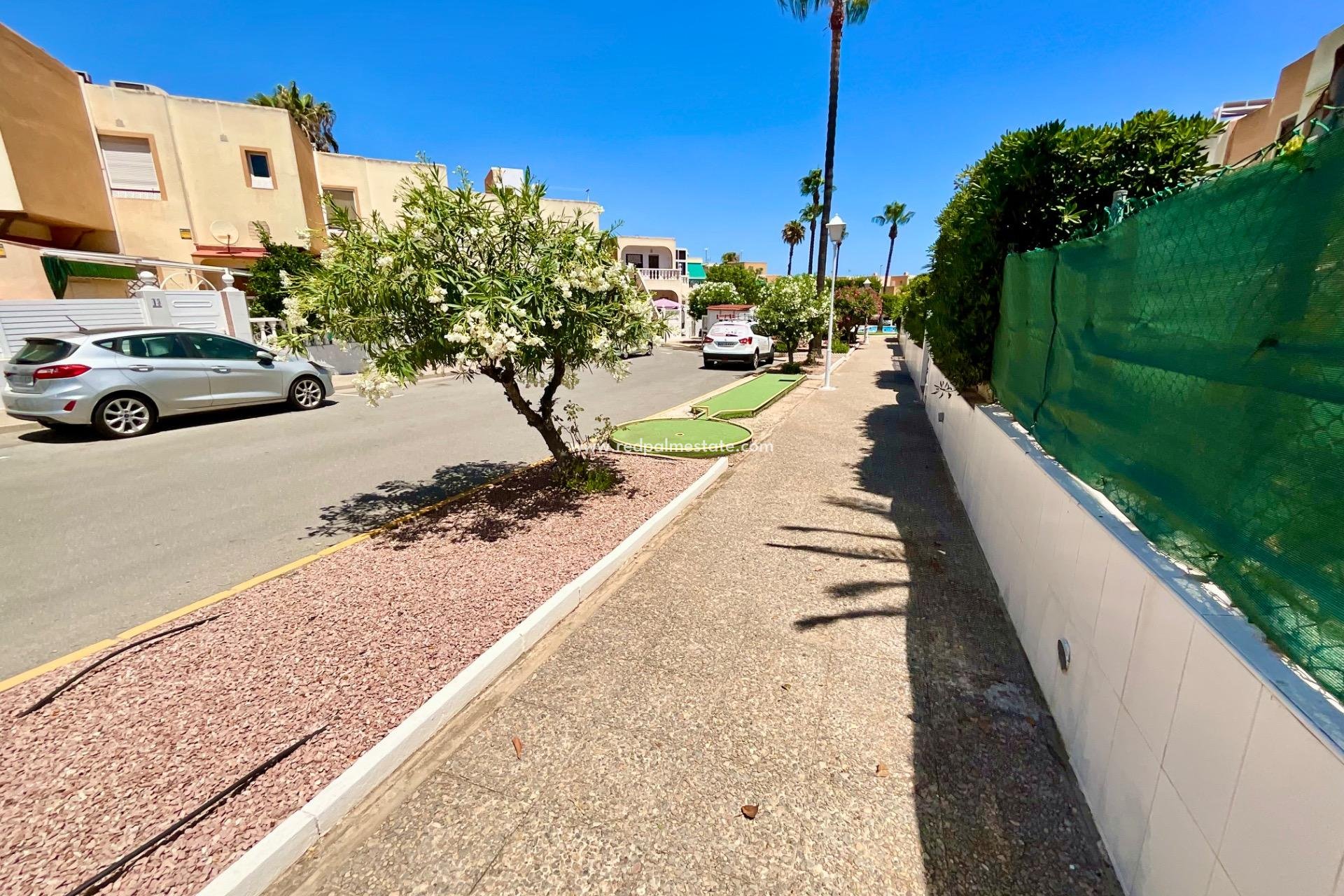 Videresalg - Bungalow -
Torrevieja - Torreblanca
