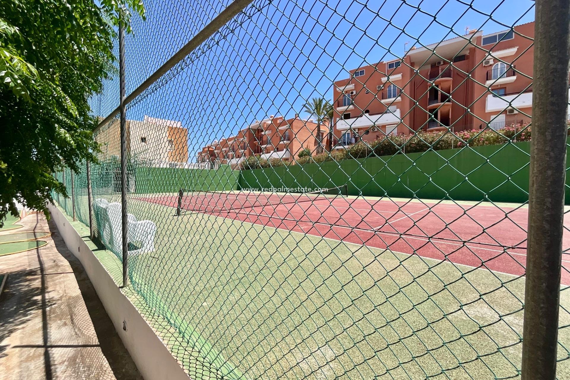 Videresalg - Bungalow -
Torrevieja - Torreblanca