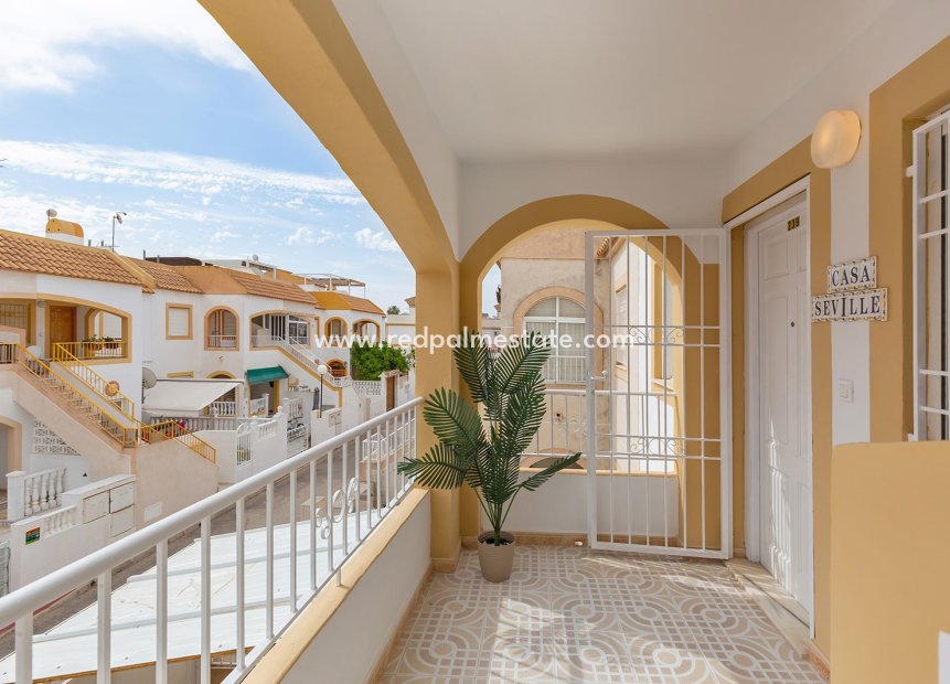 Videresalg - Bungalow -
Torrevieja - Torretas