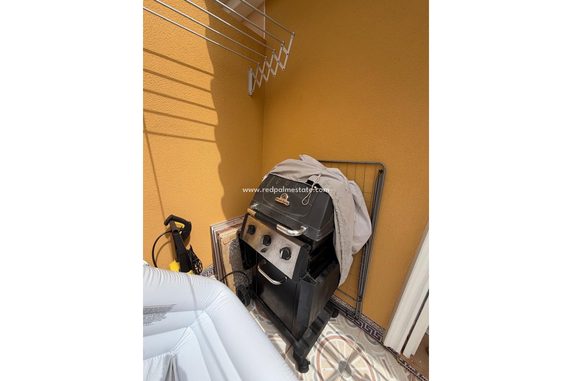 Videresalg - Bungalow -
Torrevieja - Zona Los Frutales