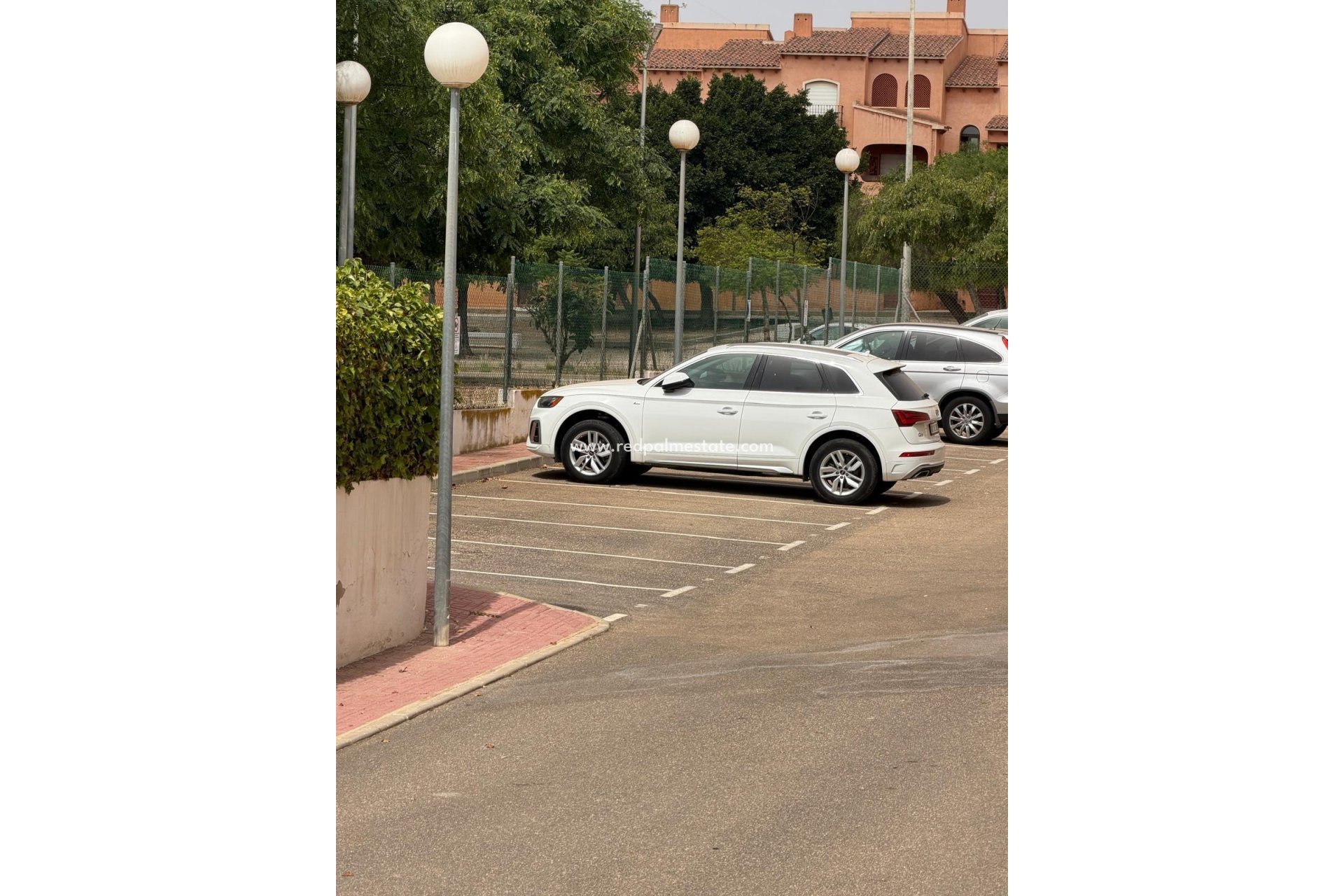 Videresalg - Bungalow -
Torrevieja - Zona Los Frutales