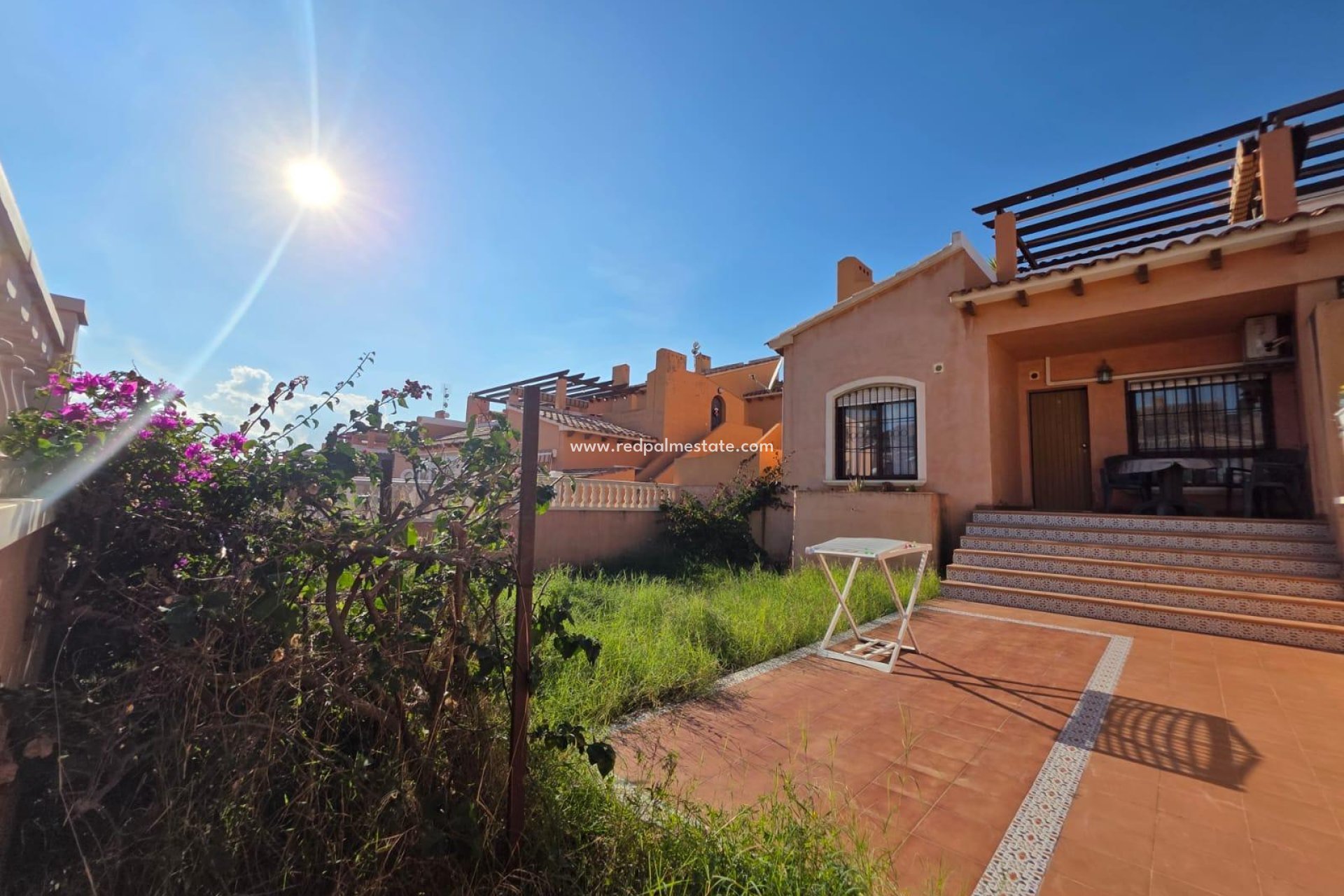 Videresalg - Bungalow -
Torrevieja - Zona Los Frutales