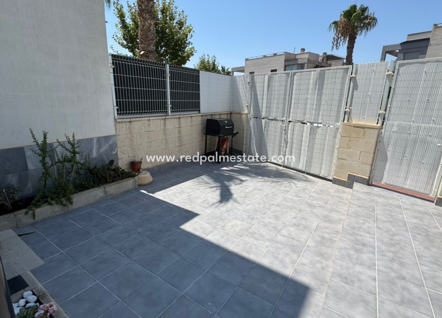 Videresalg - Bungalow -
Torrevieja