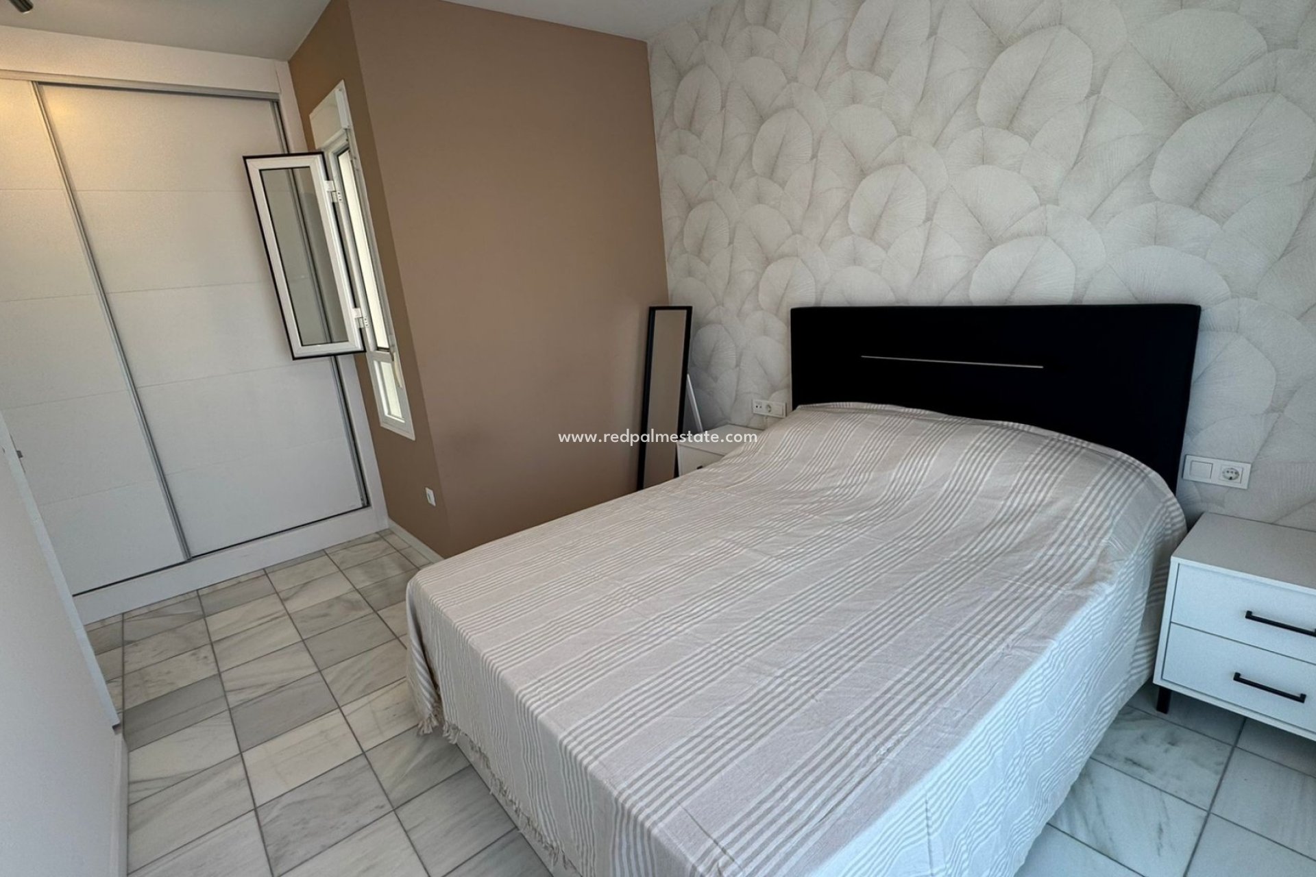 Videresalg - Bungalow -
Torrevieja