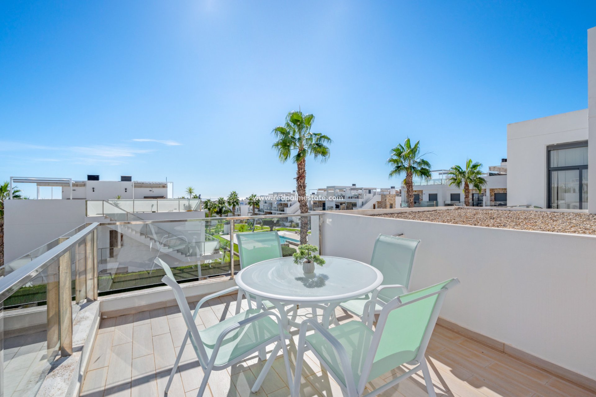 Videresalg - Bungalow -
Torrevieja