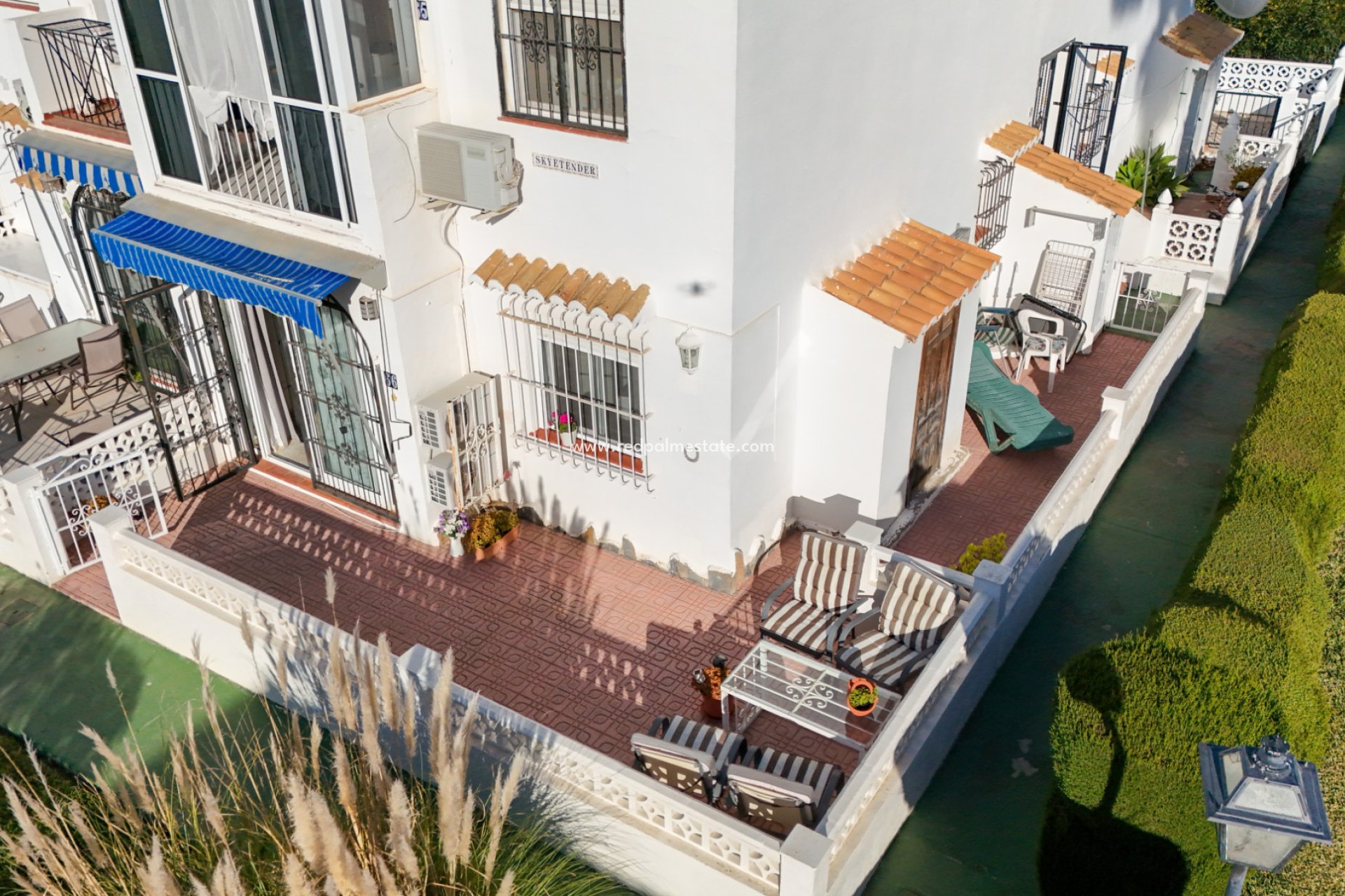 Videresalg - Bungalow -
Torrevieja