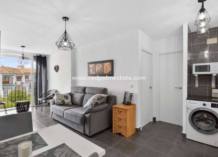 Videresalg - Bungalow -
Torrevieja