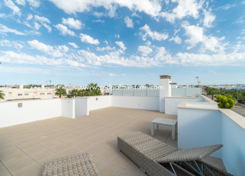 Videresalg - Bungalow -
Vistabella Golf Entre Naranjos - Inland