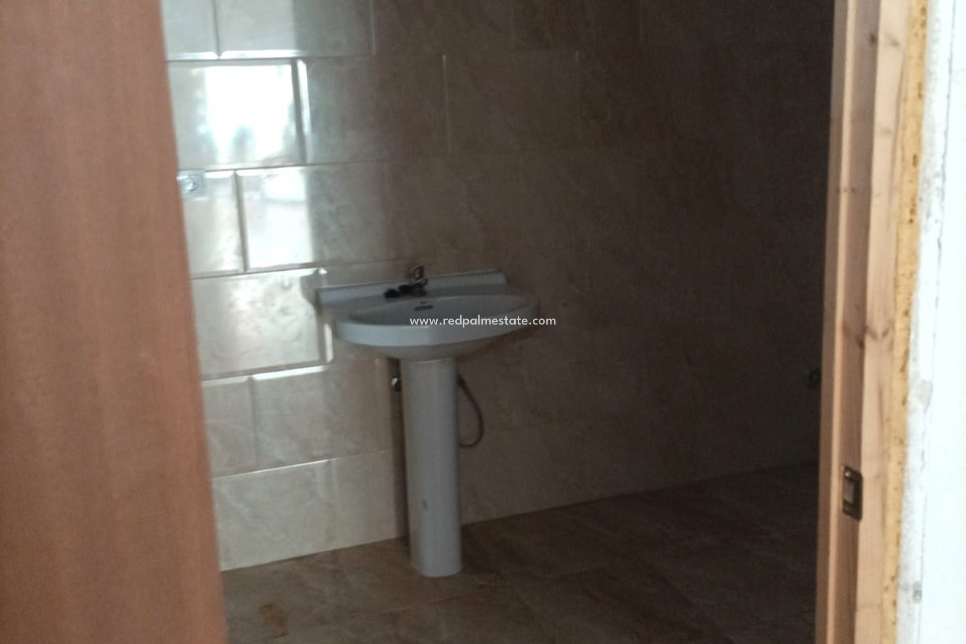 Videresalg - - COMMERCIAL PREMISES -
Torrevieja - Torrevieja Centro