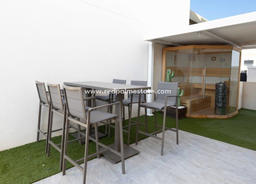 Videresalg - Detached House / Villa -
Montesinos - La Herada