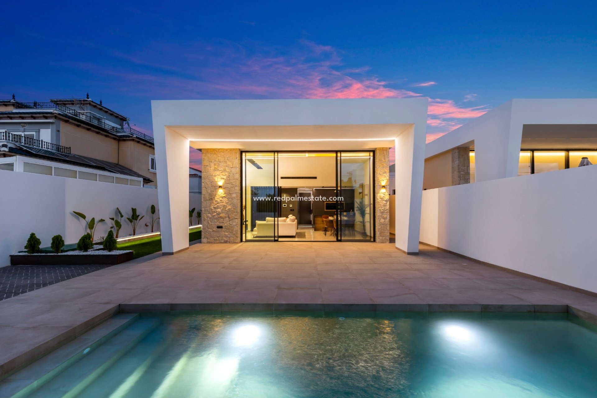 Videresalg - Detached House / Villa -
Torrevieja - La Siesta - El Salado - Torreta