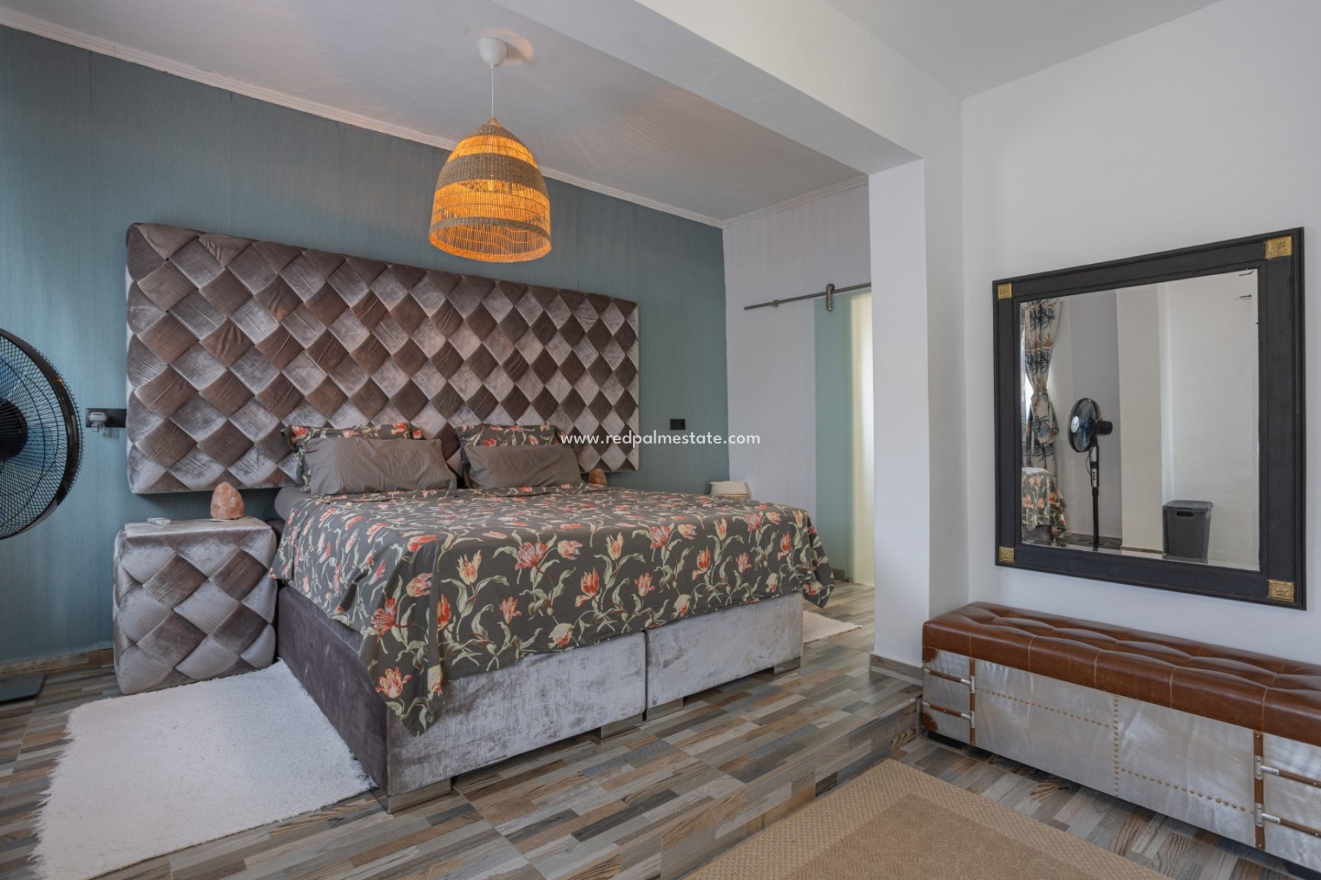 Videresalg - Finca / Landeiendom -
Albatera - Inland