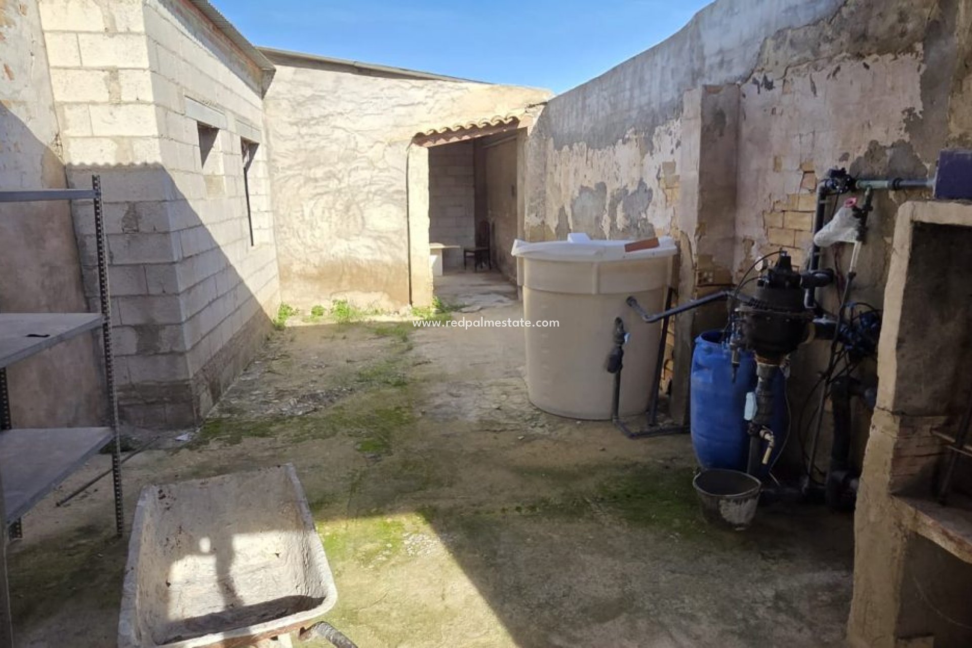 Videresalg - Finca / Landeiendom -
Albatera - Inland