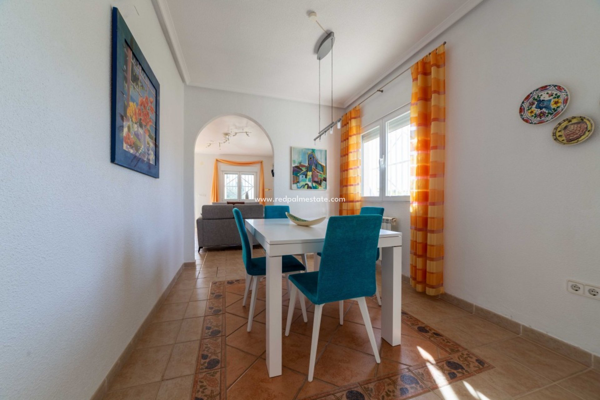 Videresalg - Finca / Landeiendom -
Albatera