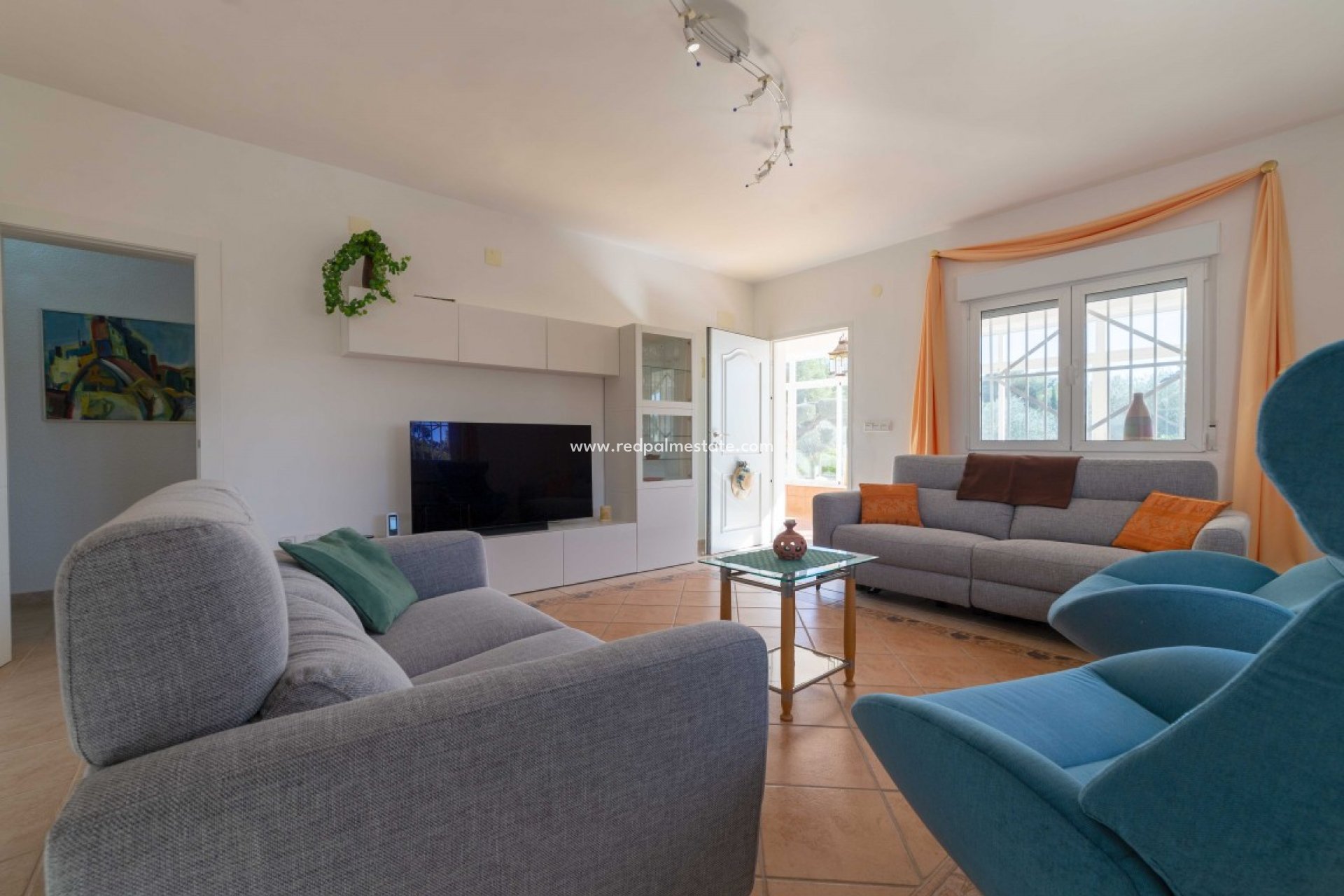 Videresalg - Finca / Landeiendom -
Albatera