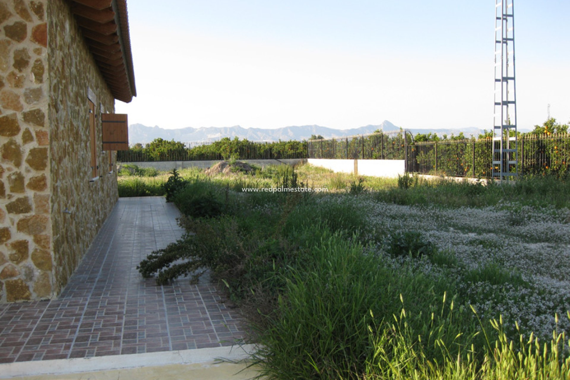 Videresalg - Finca / Landeiendom -
Benferri - Inland