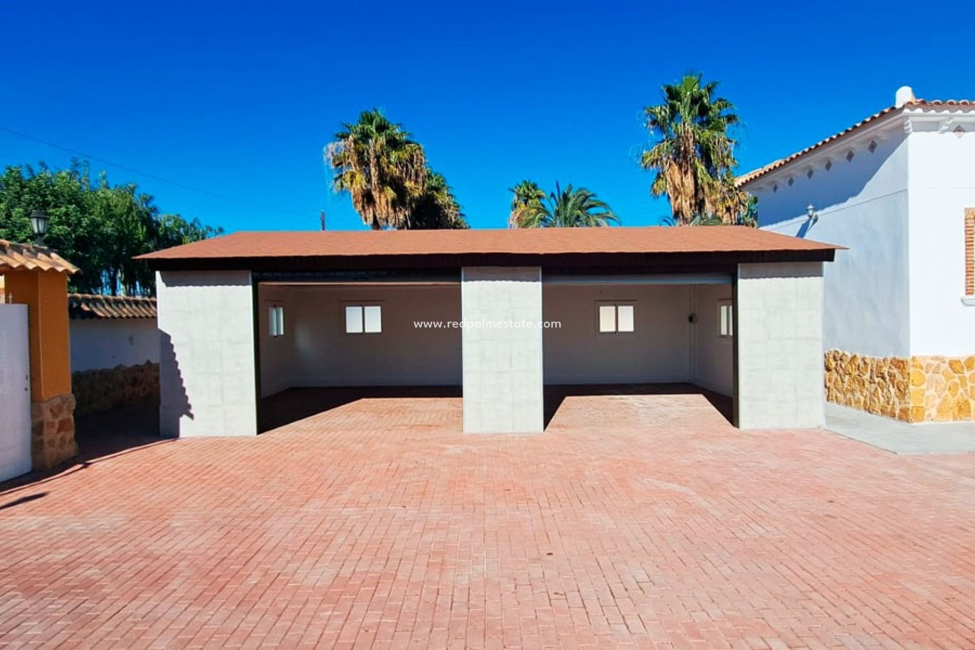 Videresalg - Finca / Landeiendom -
Catral