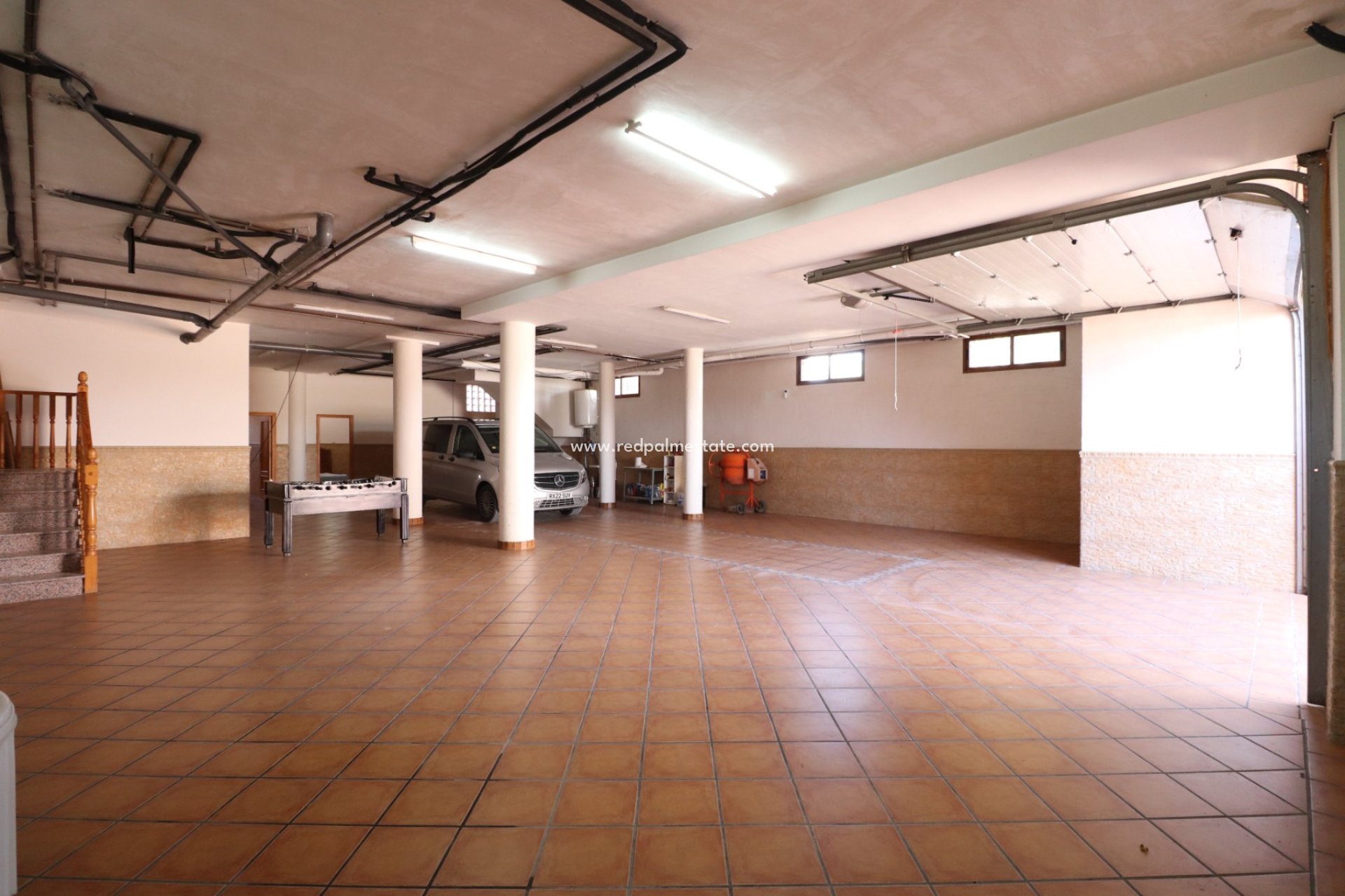 Videresalg - Finca / Landeiendom -
Cox - Callosa de Segura