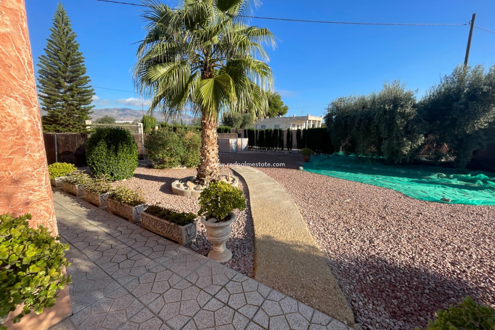 Videresalg - Finca / Landeiendom -
Crevillente - Inland