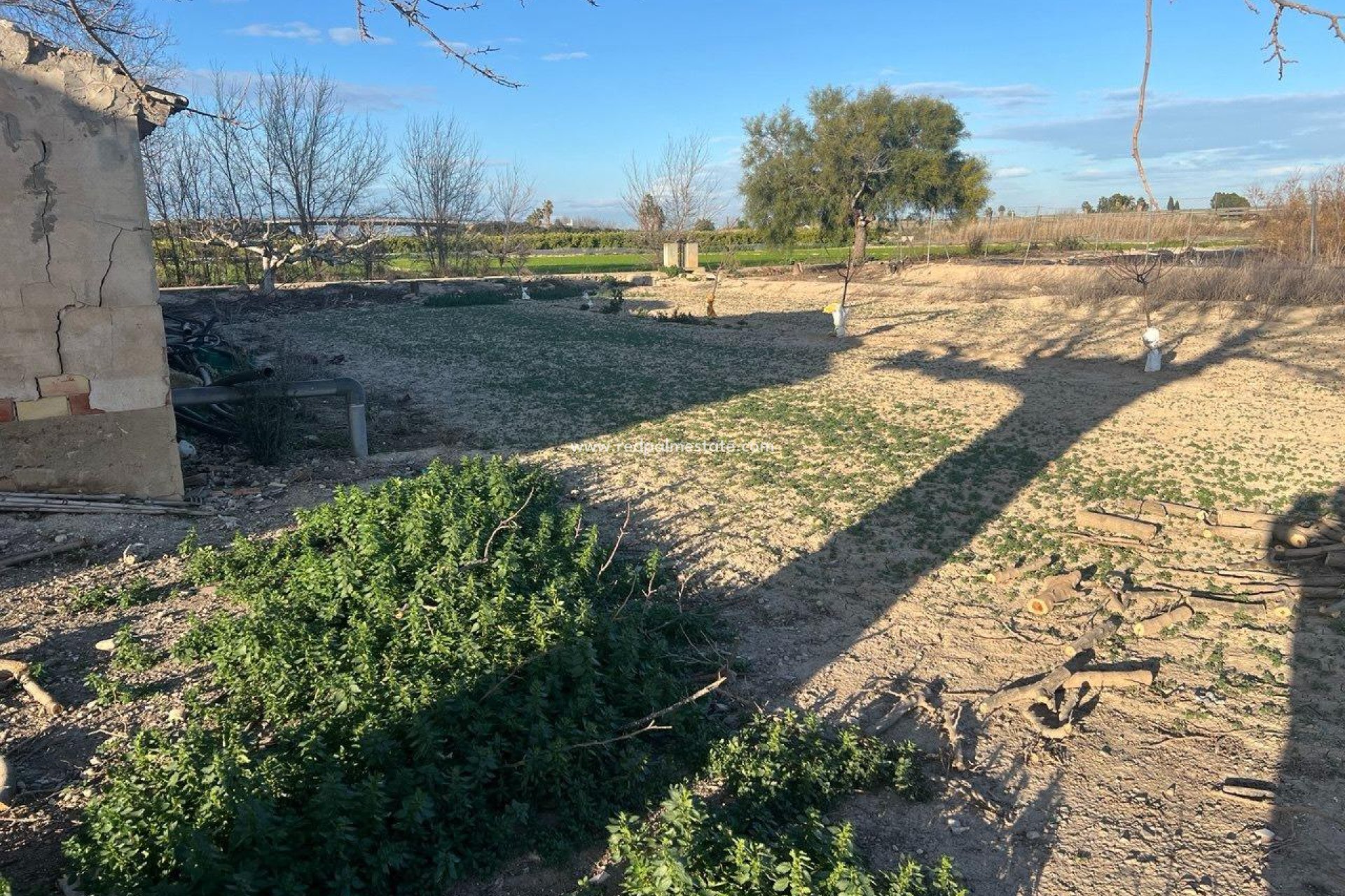 Videresalg - Finca / Landeiendom -
Daya Nueva