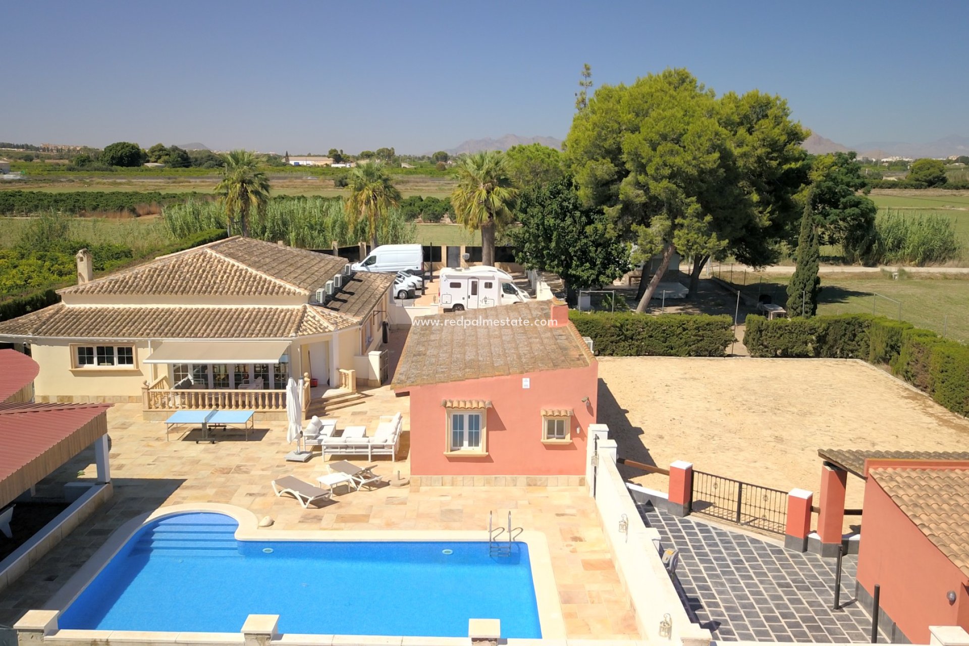 Videresalg - Finca / Landeiendom -
Daya Vieja - Heredades