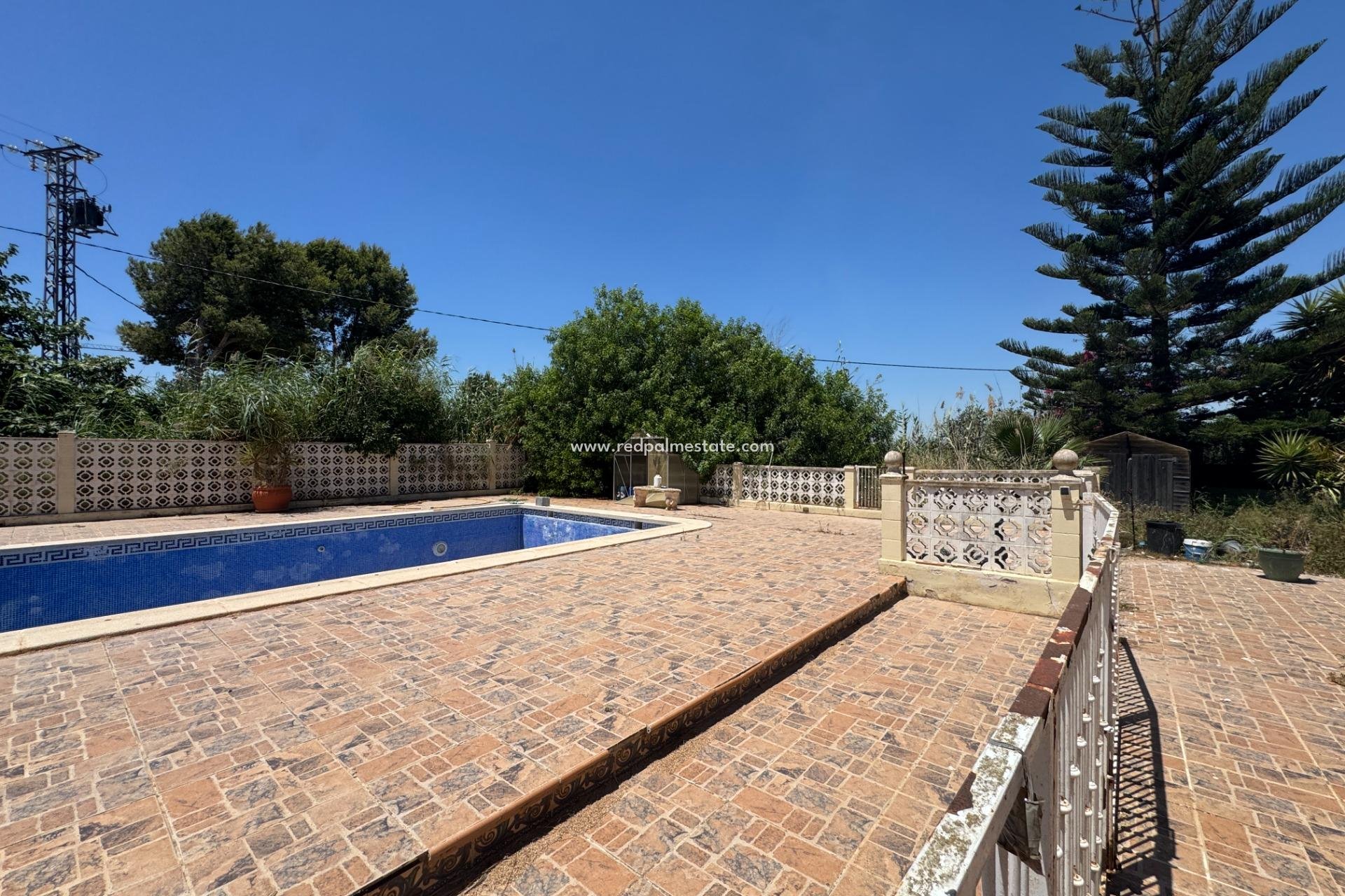 Videresalg - Finca / Landeiendom -
Dolores
