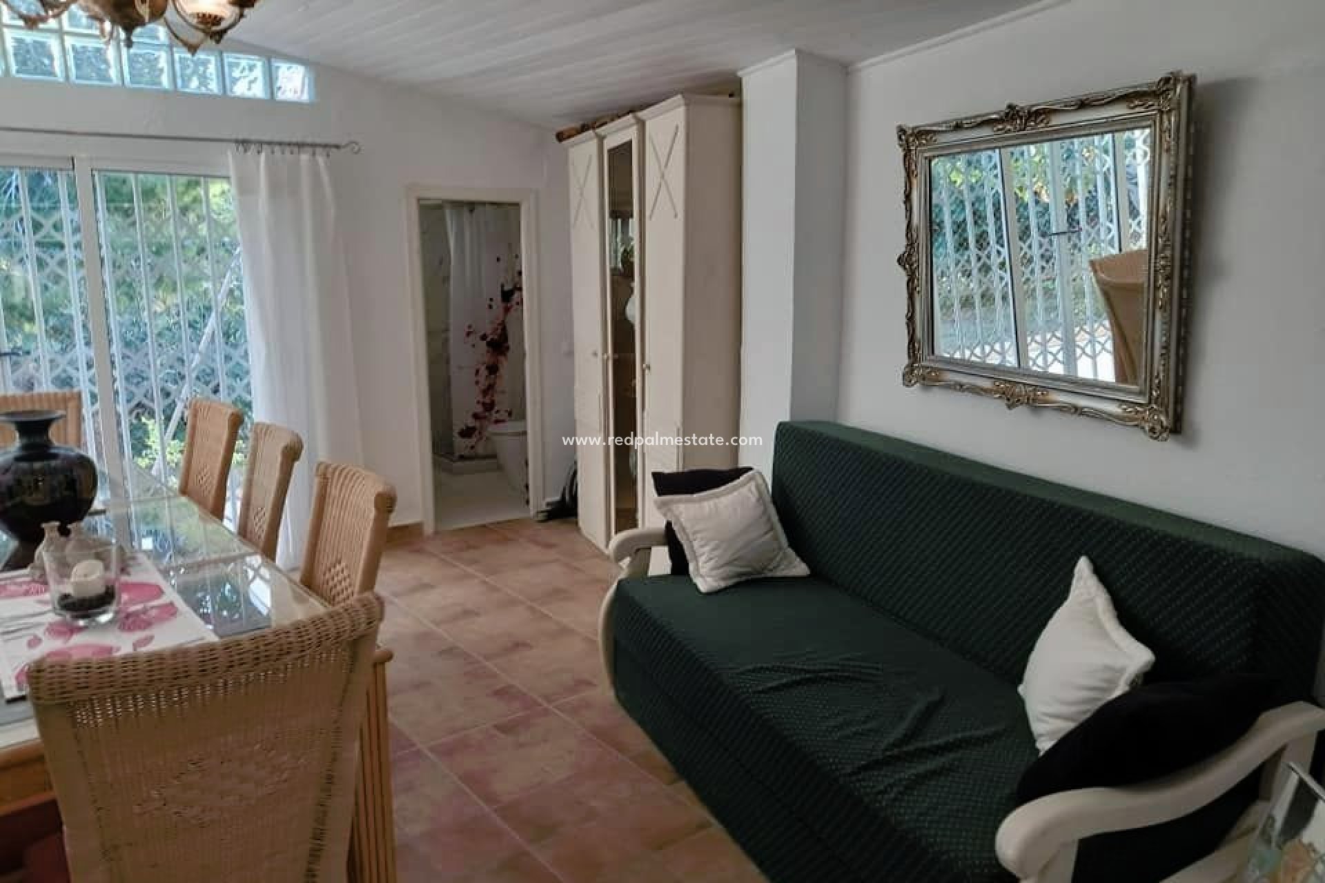 Videresalg - Finca / Landeiendom -
Dolores